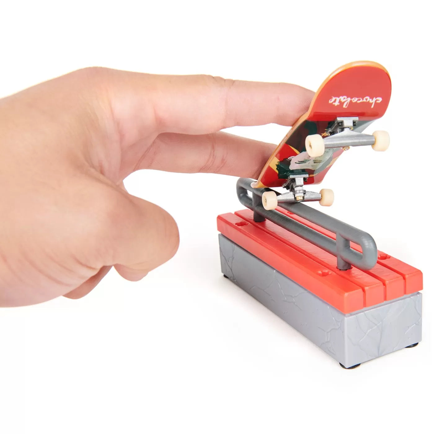 TECH DECK PACHET CU OBSTACOL FINGERBOARD JAMES